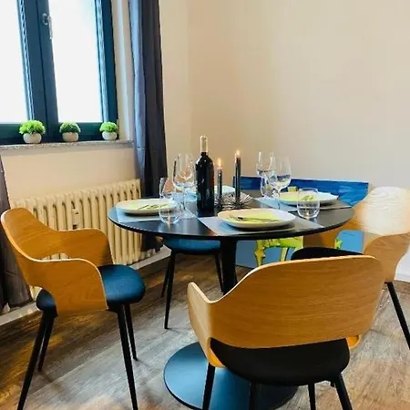 Wald Apartment *